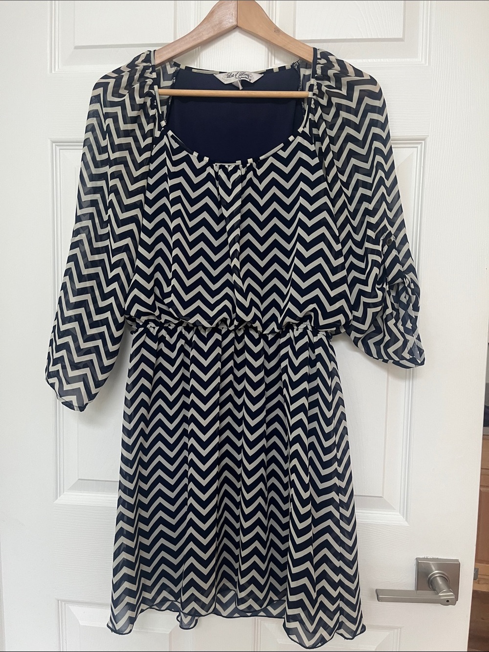 Speechless Elegant long Sleeve Patterned Dress layered optional 3/4 sleeve